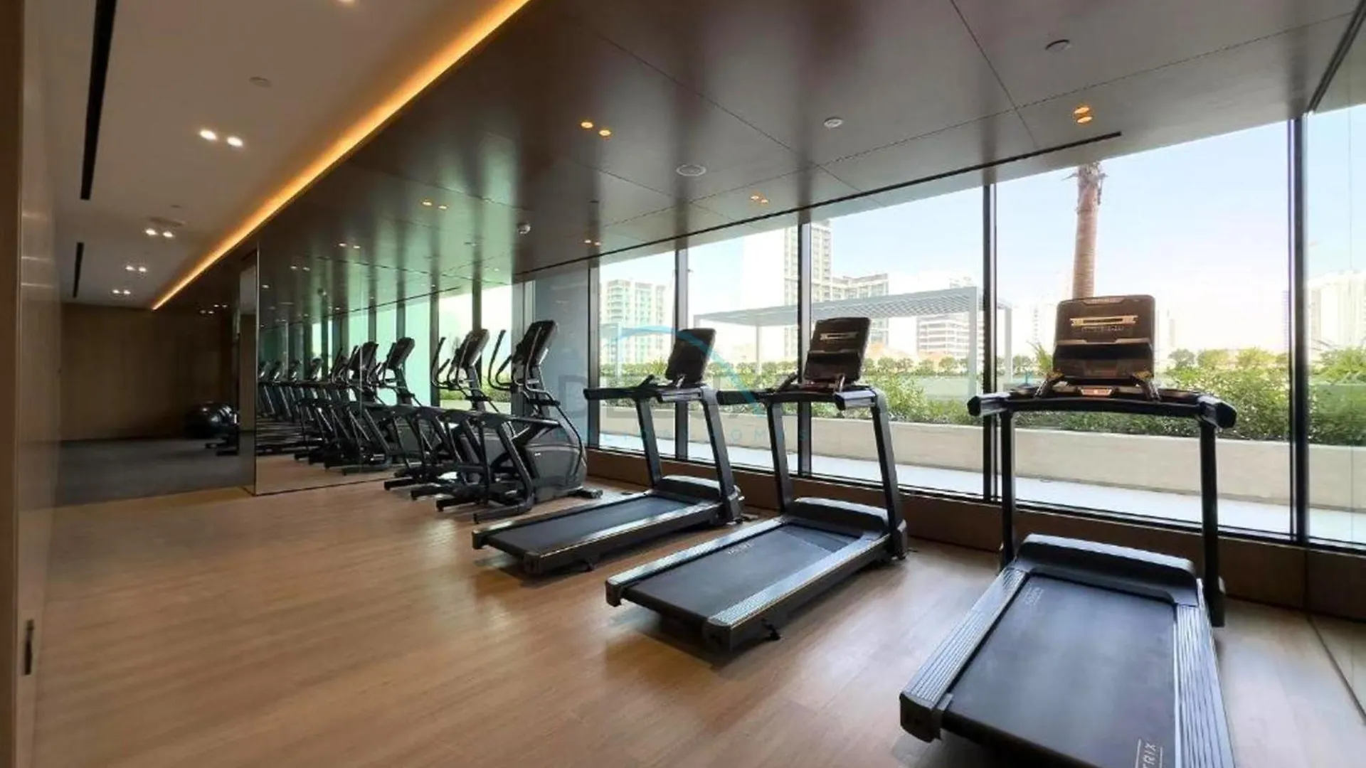Newly Furnished Apartment Near Circle Mall With Marina Views, Binghatti Onyx, Jvc By Deluxe Holiday Homes Dubai United Arab Emirates