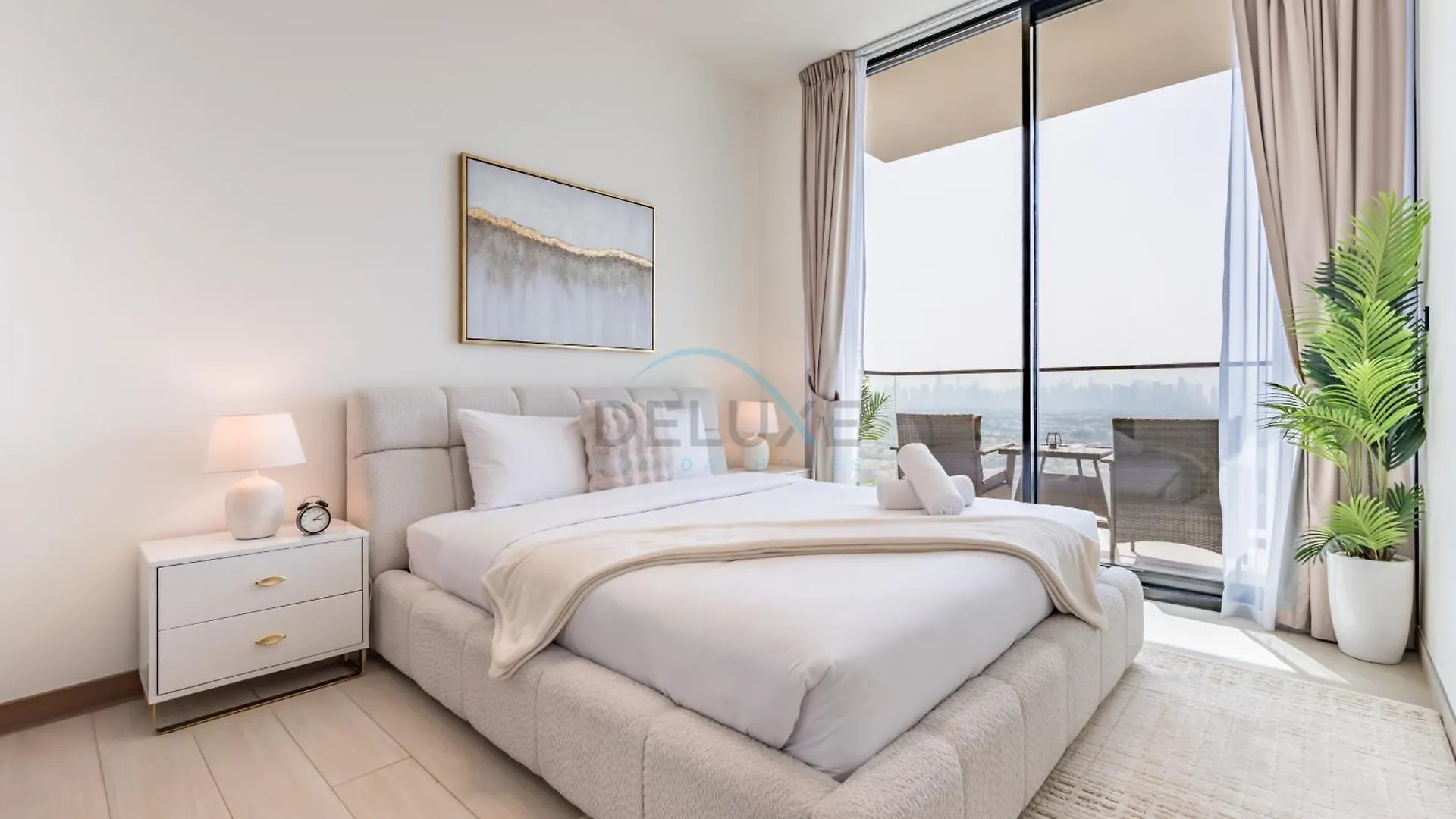 Newly Furnished Apartment Near Circle Mall With Marina Views, Binghatti Onyx, Jvc By Deluxe Holiday Homes Dubai